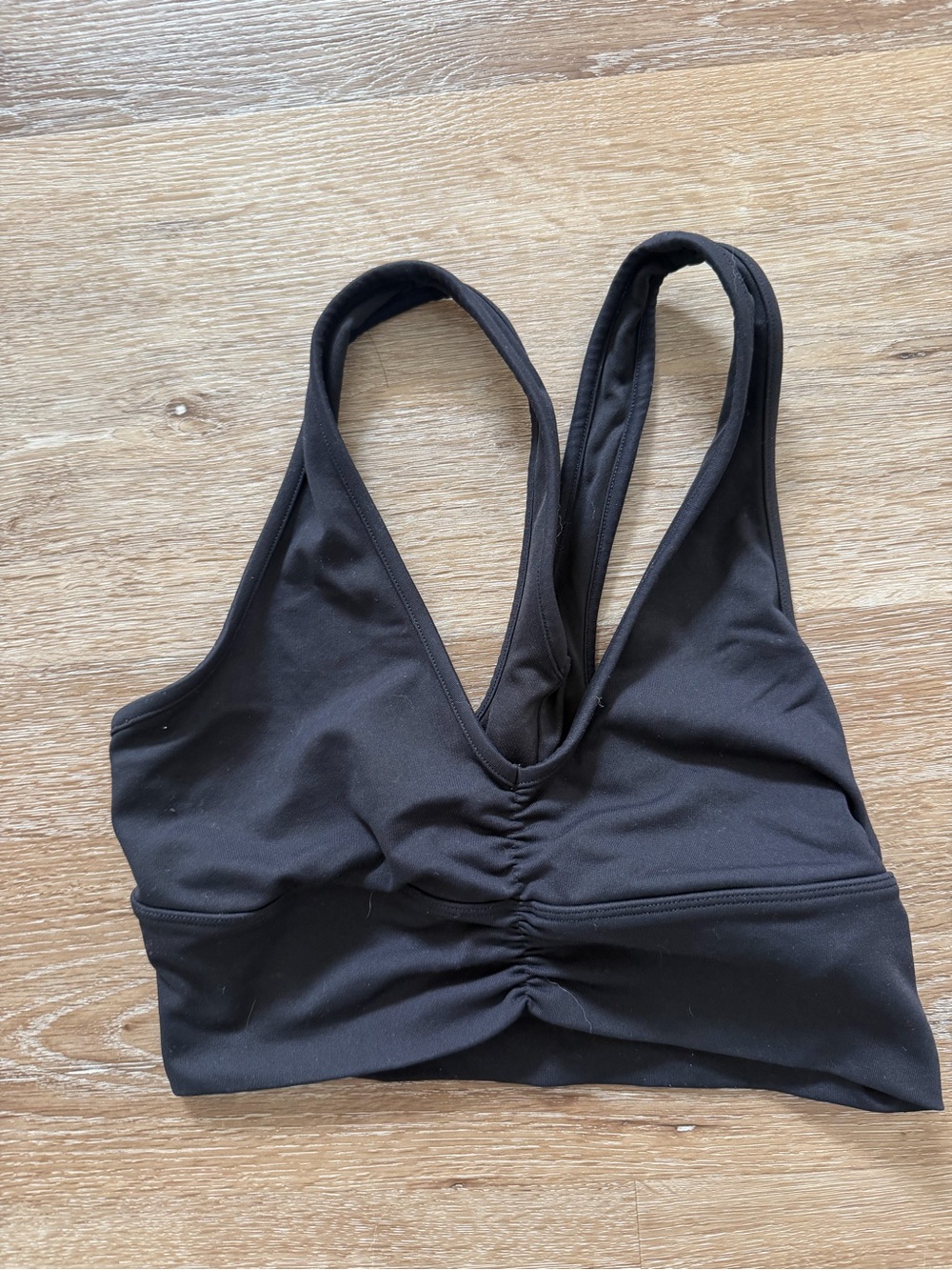 ALO Yoga Black V-Neck Ruched Sports Bralette